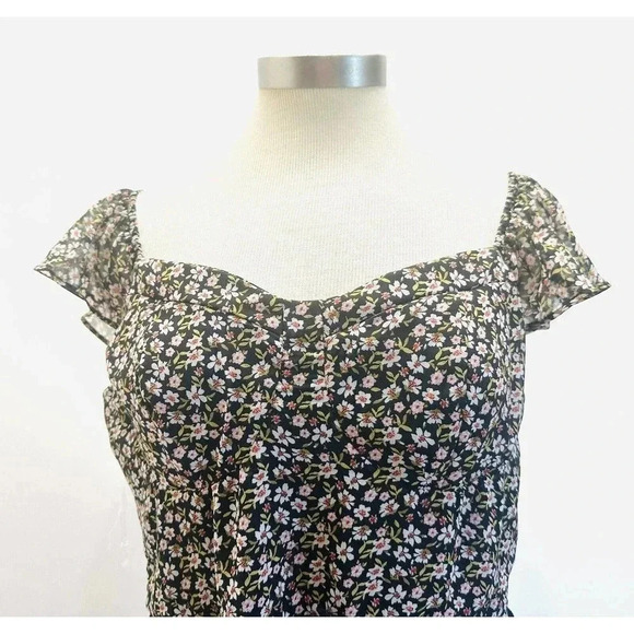 NWT LILY ROSE Juniors Sleeveless Pullover V-Neck Lined Floral Skater Dress Sz XL - Picture 2 of 12